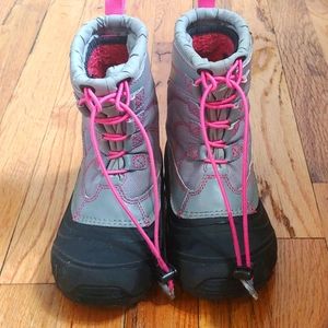 North Face girls snowboots